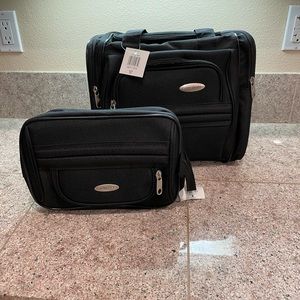 Samsonite Boarding Tote Weekender Over Head Carry On Tote and Vanity Kit